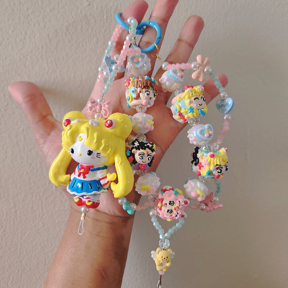 Anime sailor moon kawaii magical girl usagi sailor scouts Purse charm hello kitty hand painted 